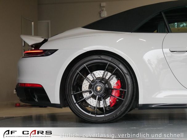 Porsche 992 GTS Cabrio 353 kW image number 7