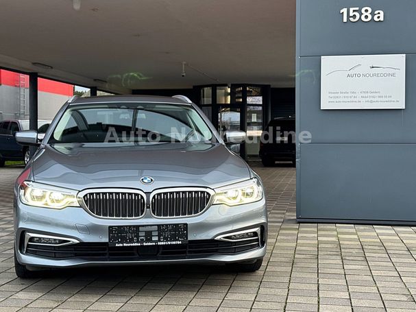 BMW 530i Touring xDrive 185 kW image number 3