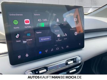 Car image 26