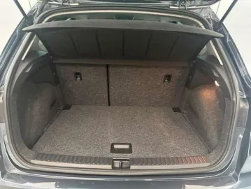 Car image 41