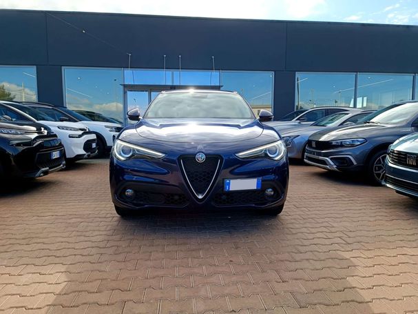 Alfa Romeo Stelvio 2.2 Q4 140 kW image number 2