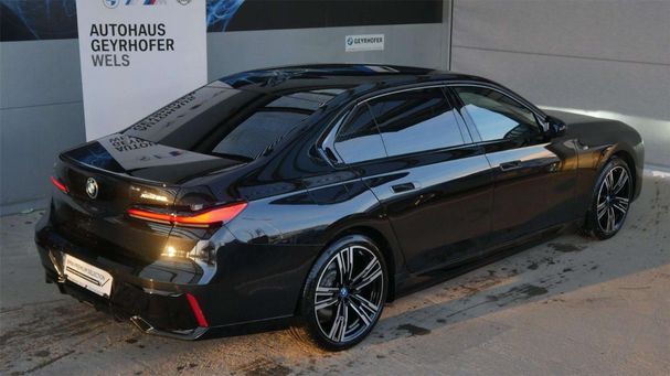 BMW i7 xDrive60 400 kW image number 48