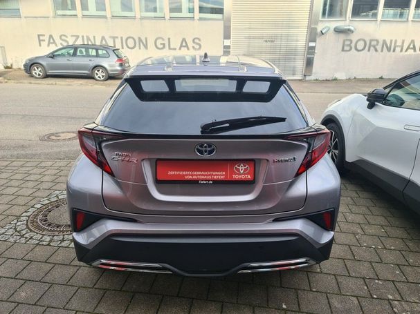 Toyota C-HR 2.0 Hybrid 135 kW image number 2