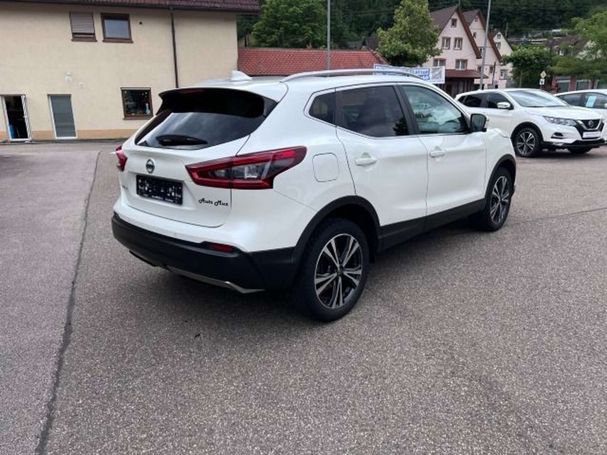 Nissan Qashqai 1.3 DIG-T N-CONNECTA 117 kW image number 3