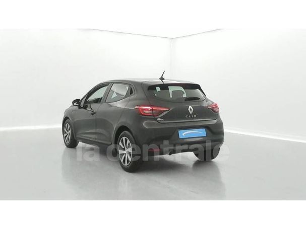 Renault Clio TCe 90 66 kW image number 4