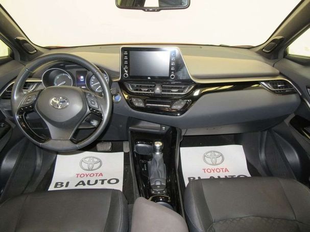 Toyota C-HR 2.0 Hybrid 135 kW image number 10