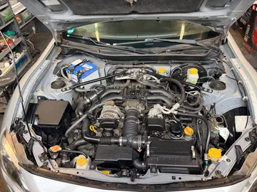 Car image 14