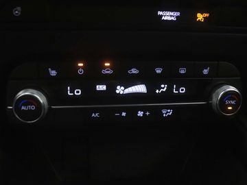 Car image 36