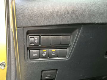 Car image 31