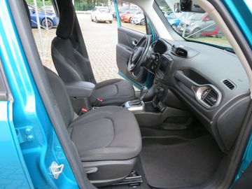 Car image 29