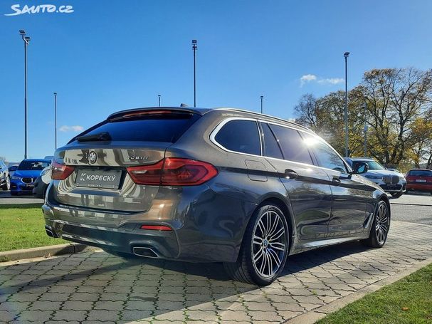 BMW 530d Touring xDrive 195 kW image number 2