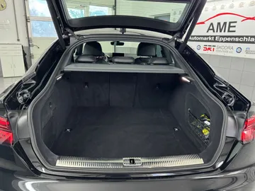 Car image 37
