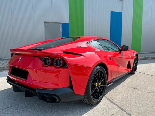 Ferrari 812 Superfast 588 kW image number 1