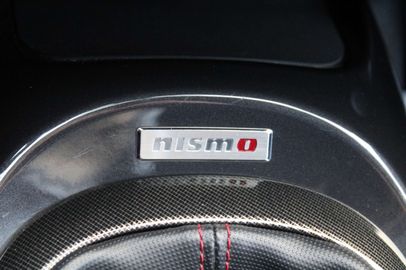 Car image 30