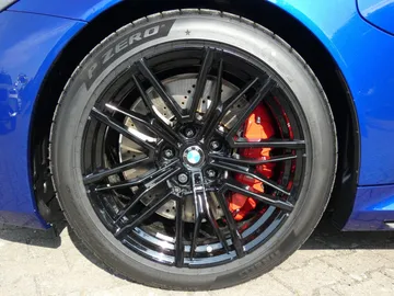 Car image 29