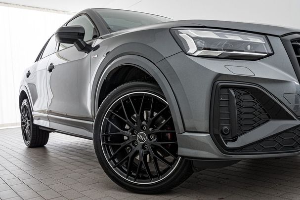 Audi Q2 35 TFSI S-line 110 kW image number 3