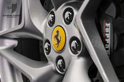 Car image 39
