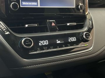 Car image 37