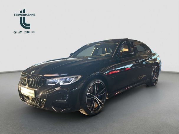 BMW 330e xDrive M Sport 215 kW image number 1