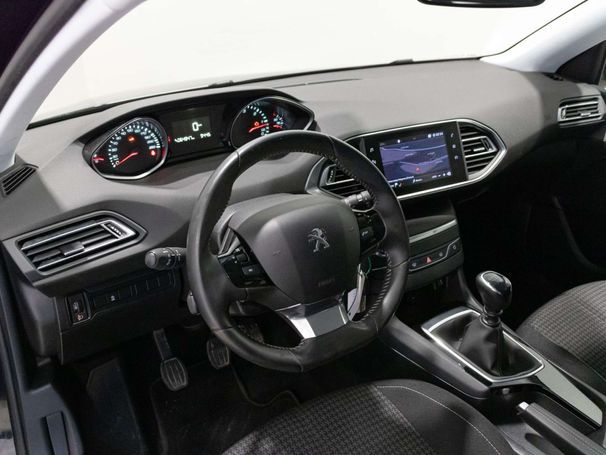 Peugeot 308 BlueHDi 100 73 kW image number 12