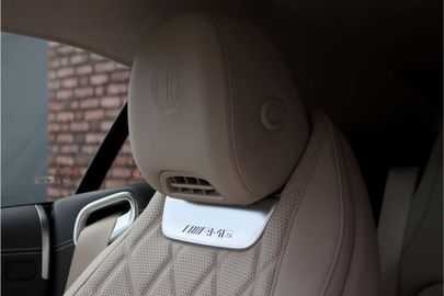 Car image 33