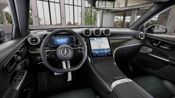 Mercedes-Benz GLC 300 e AMG Line Premium Plus 4Matic 230 kW image number 4