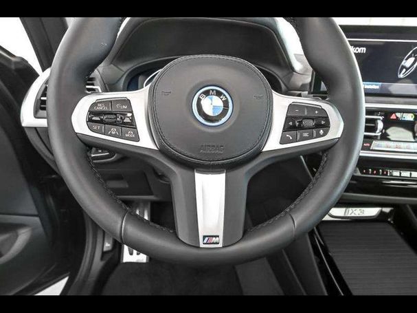 BMW iX3 M Sport 210 kW image number 8