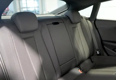 Car image 35