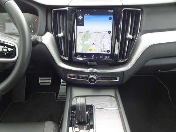 Volvo XC60 B4 AWD 145 kW image number 13