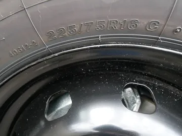 Car image 39