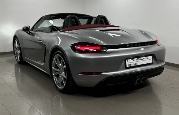 Porsche Boxster 220 kW image number 6