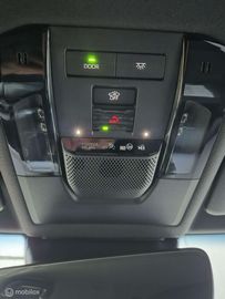 Car image 41