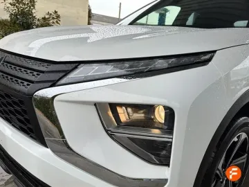 Car image 28