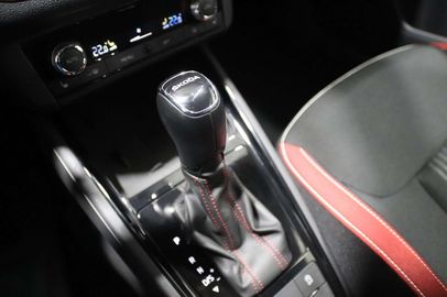 Car image 37