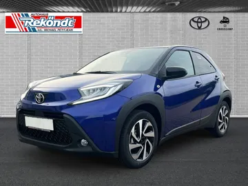 Car image 1
