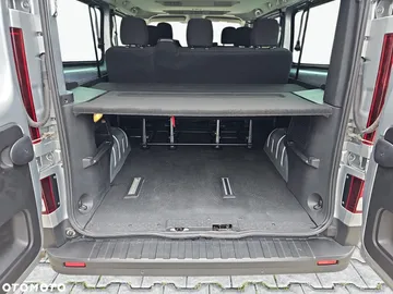 Car image 36