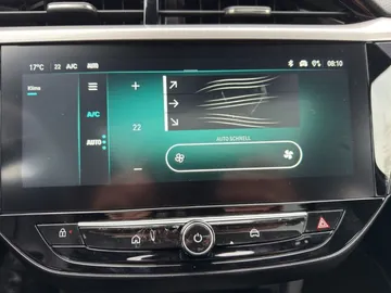 Car image 37