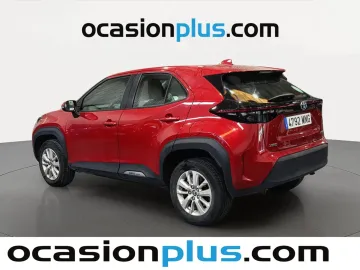 Car image 4