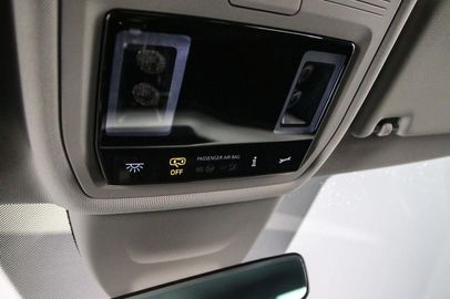 Car image 41