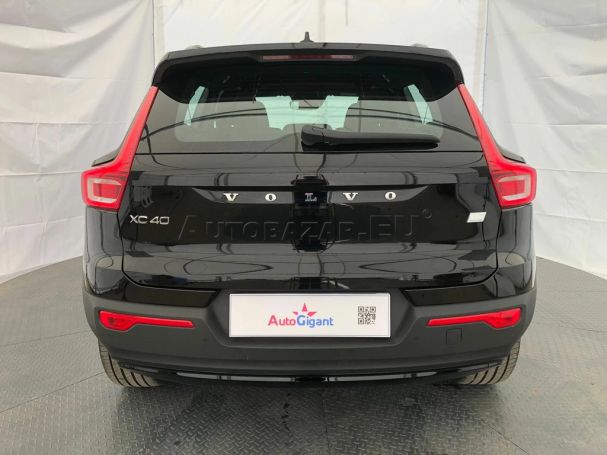 Volvo XC40 T5 192 kW image number 4