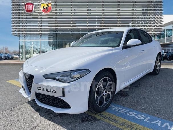 Alfa Romeo Giulia 2.0 AT8 Super 148 kW image number 15