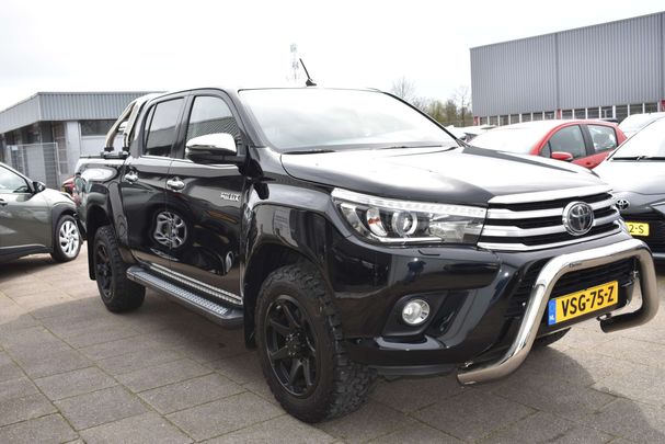 Toyota Hilux Double D Cab 2.4 4D Executive 110 kW image number 16