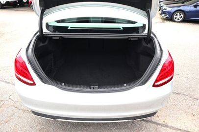 Car image 28