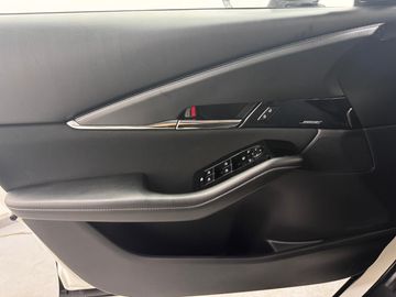 Car image 36