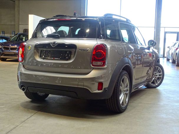 Mini Cooper SE Countryman ALL4 165 kW image number 2