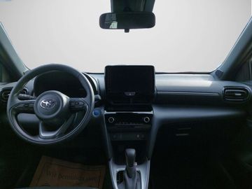 Car image 10