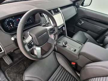 Car image 42