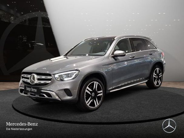 Mercedes-Benz GLC 300 e 235 kW image number 1