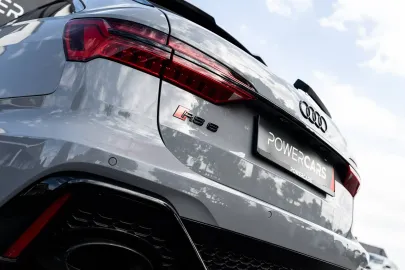 Car image 32