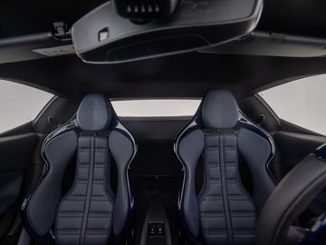Car image 47